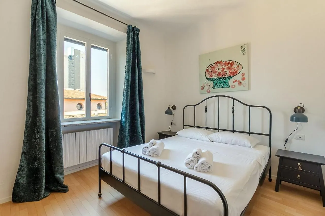 Apartment Ferienwohnung Maroncelli Mailand